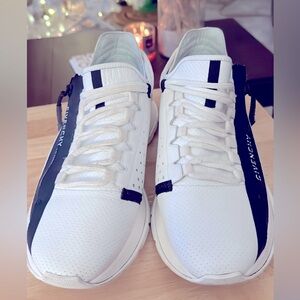 Givenchy Spectre Logo Zip Runner Sneakers Size 44 US 11